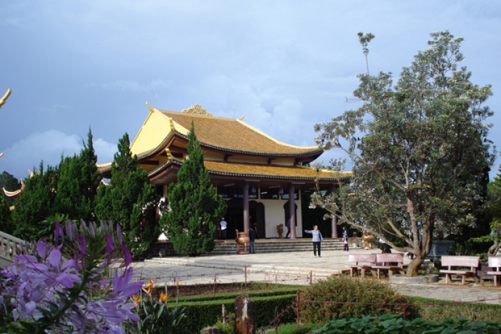 Hà Nội- Ninh Bình: Lễ Chùa Bái Đính