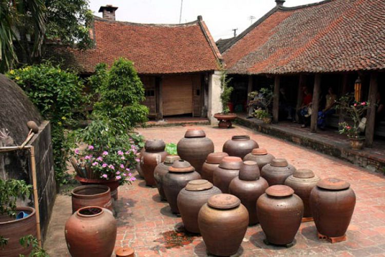 Duong Lam Ancient Village And Van Phuc Silk Village